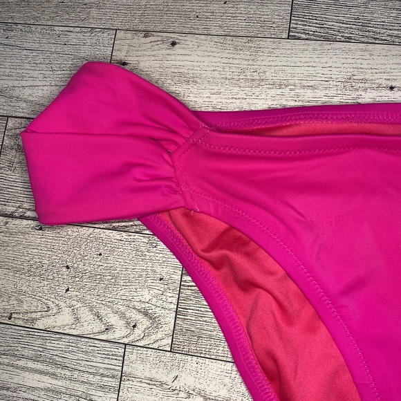 Victoria’s Secret | Hot Pink Double Strap Bikini Bottom | Size Large - Picture 3 of 5